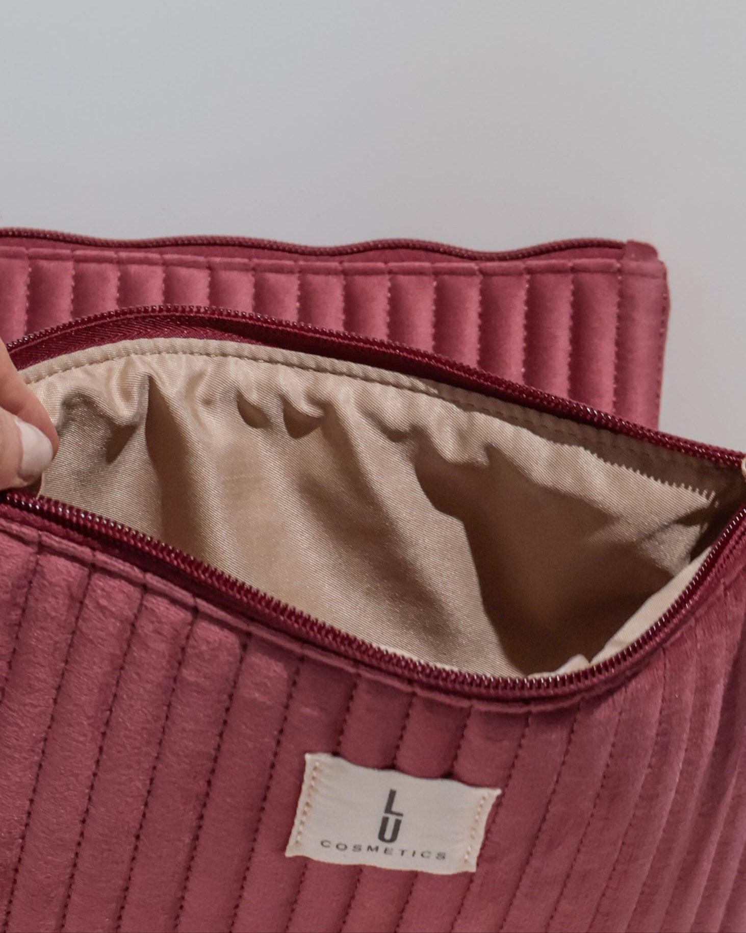 Bolsa Cosmetiquera Velvet Rosé - Lu Cosmetics