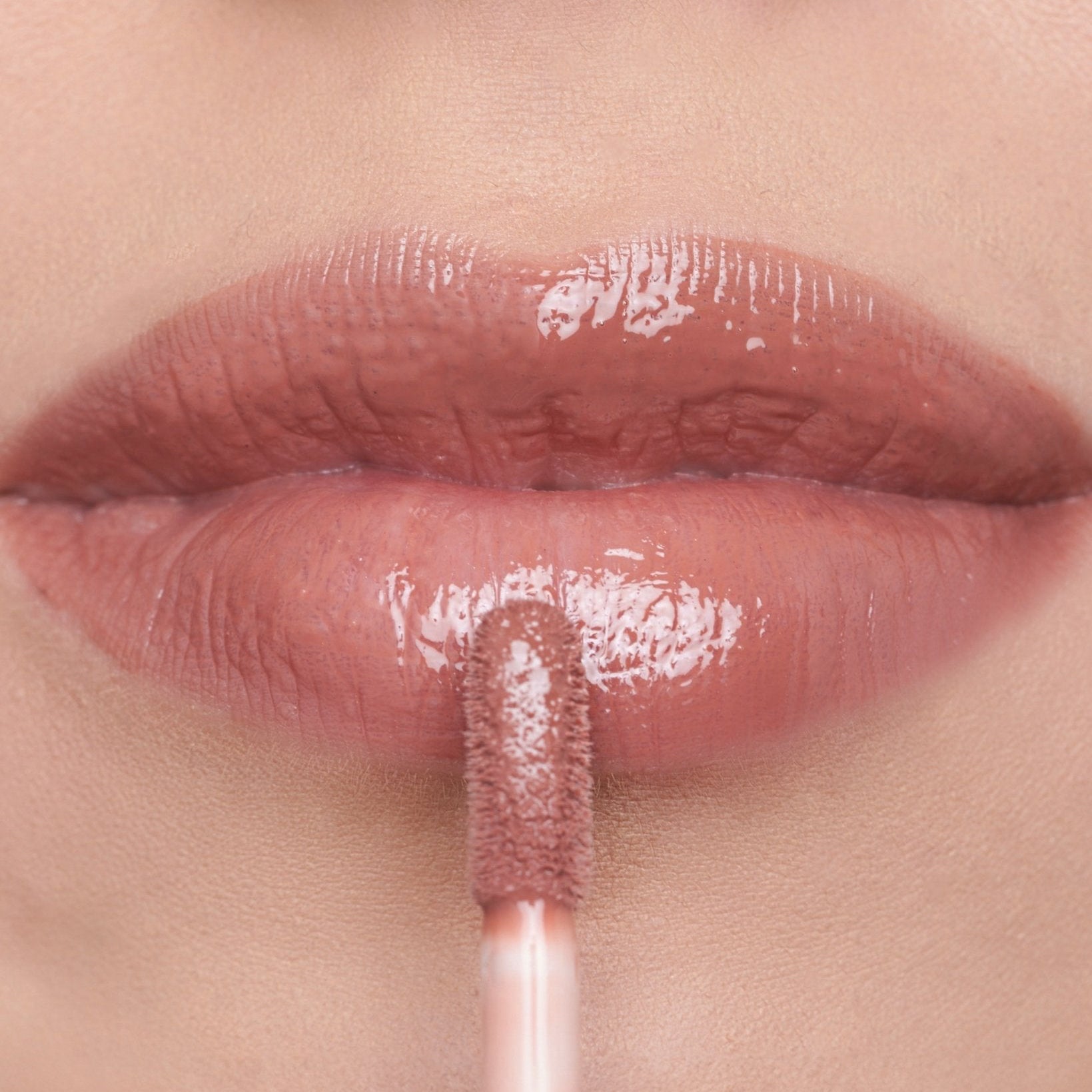 Glossy Color Lipgloss - Lu Cosmetics