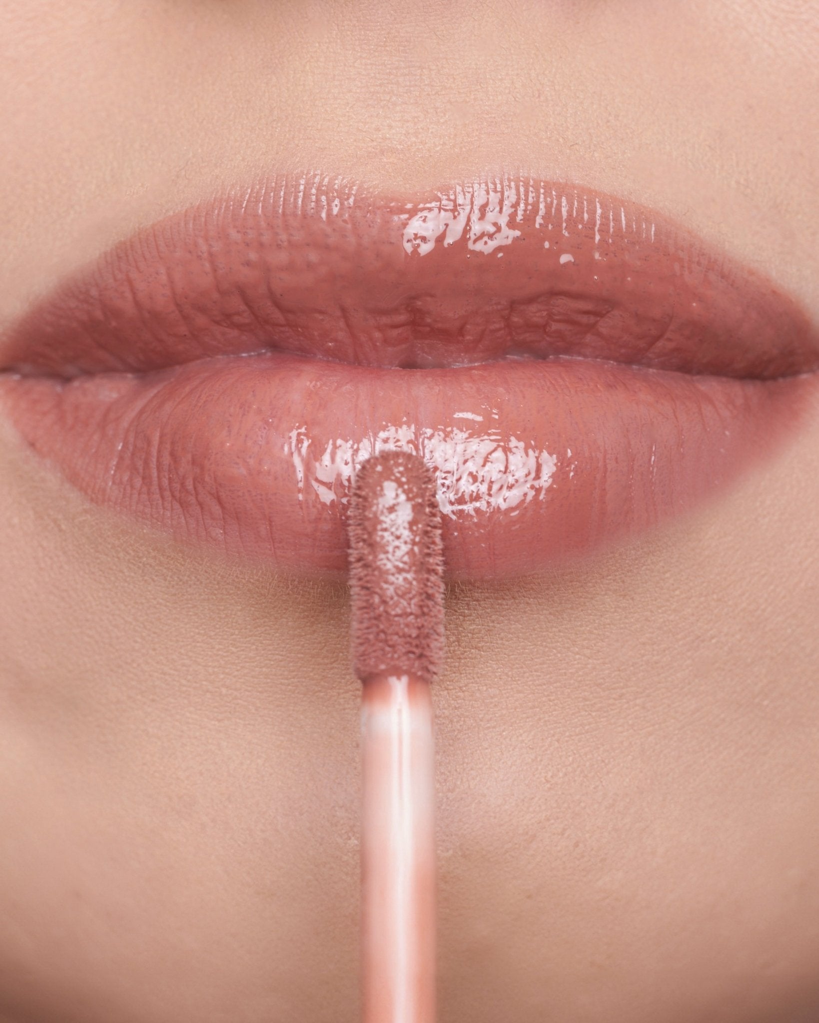 Glossy Color Lipgloss - Lu Cosmetics