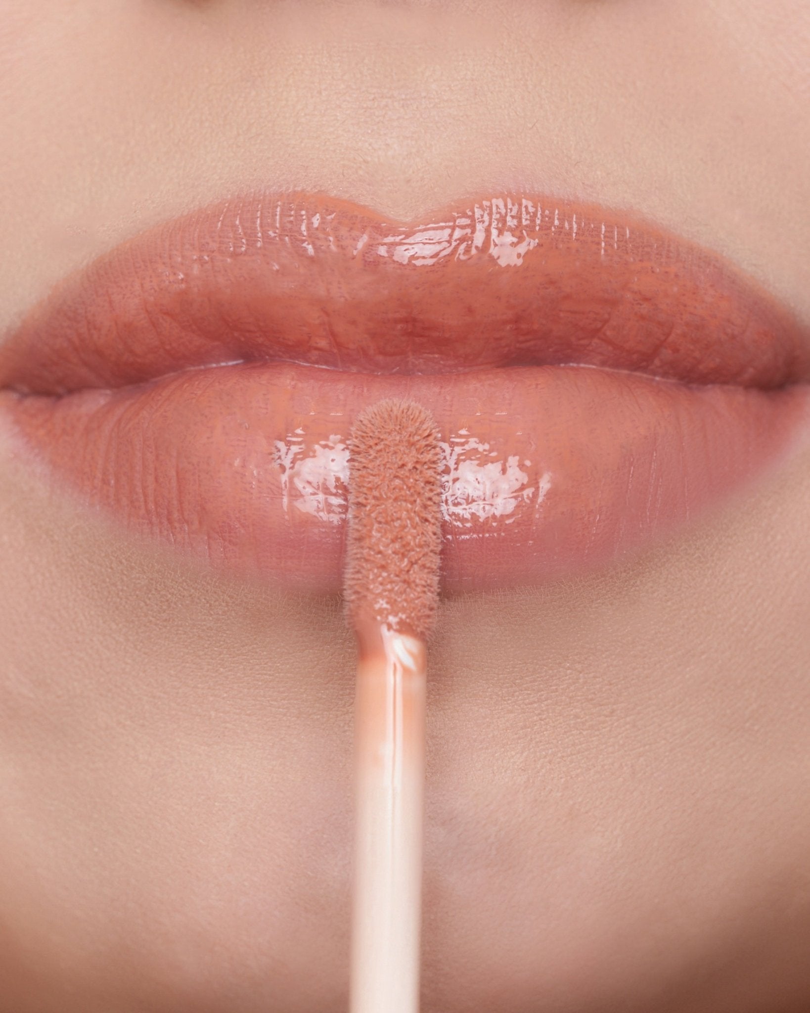 Glossy Color Lipgloss - Lu Cosmetics