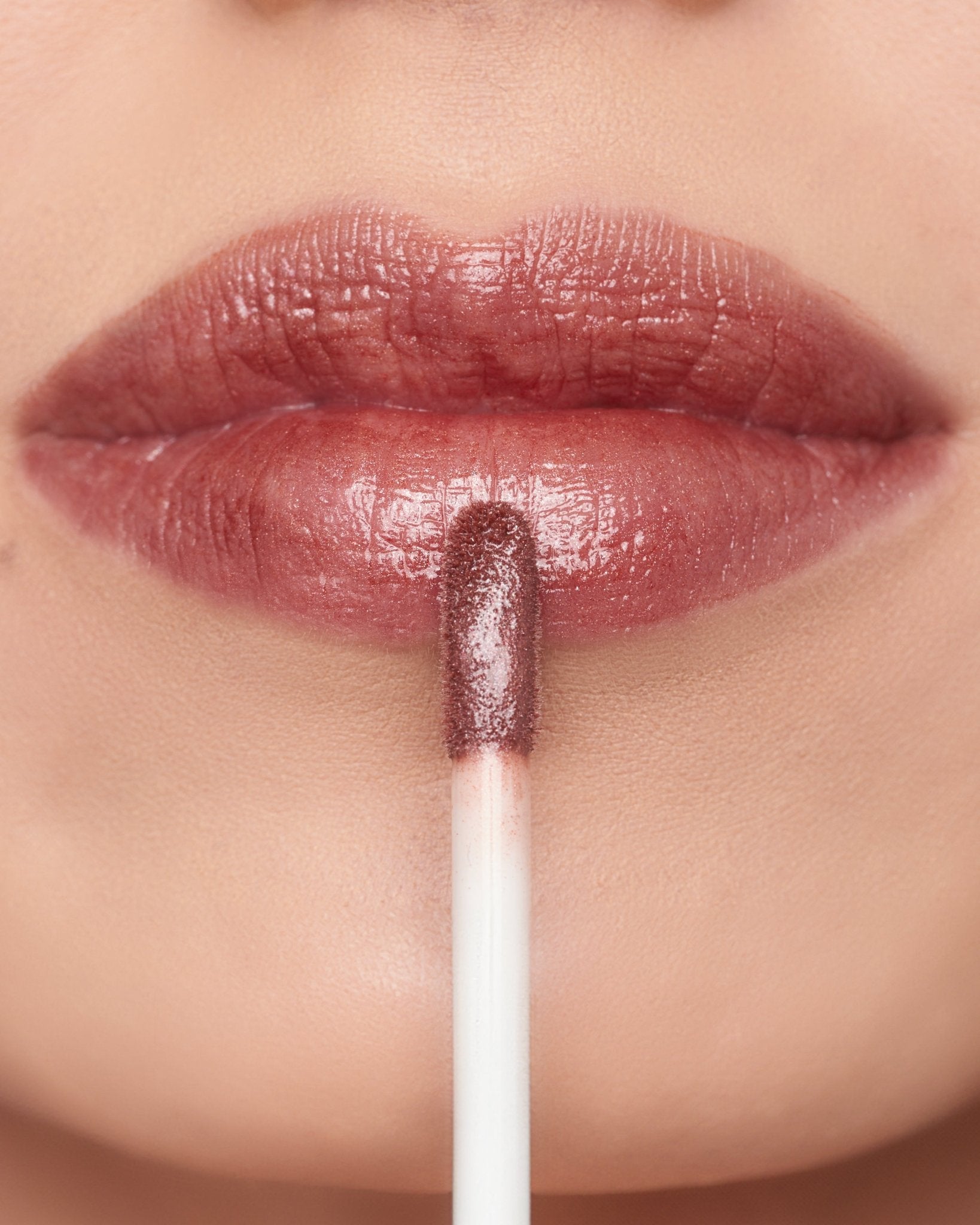 Metallic Shimmer Lipgloss - Lu Cosmetics