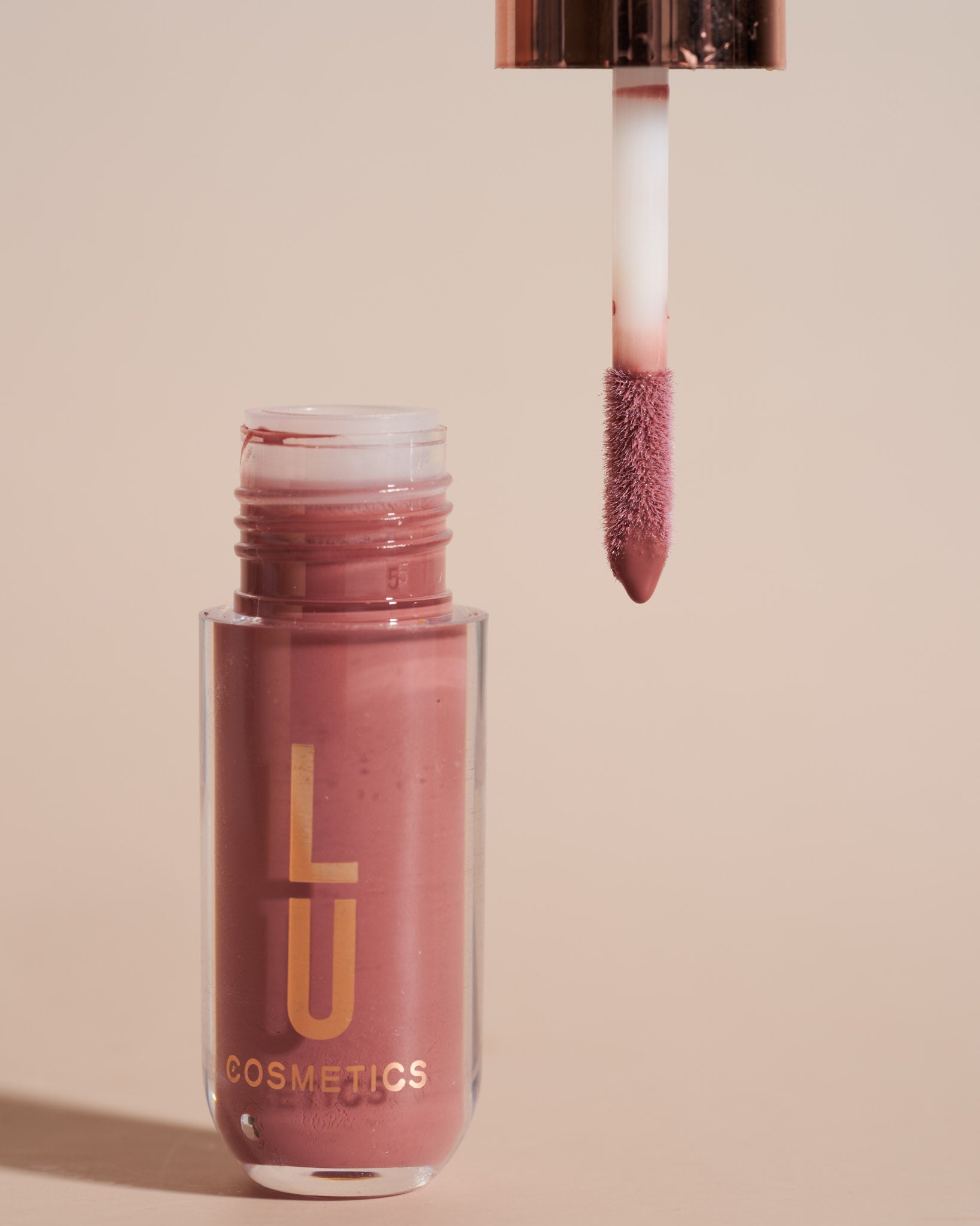 Silky Creme Lipgloss - Lu Cosmetics
