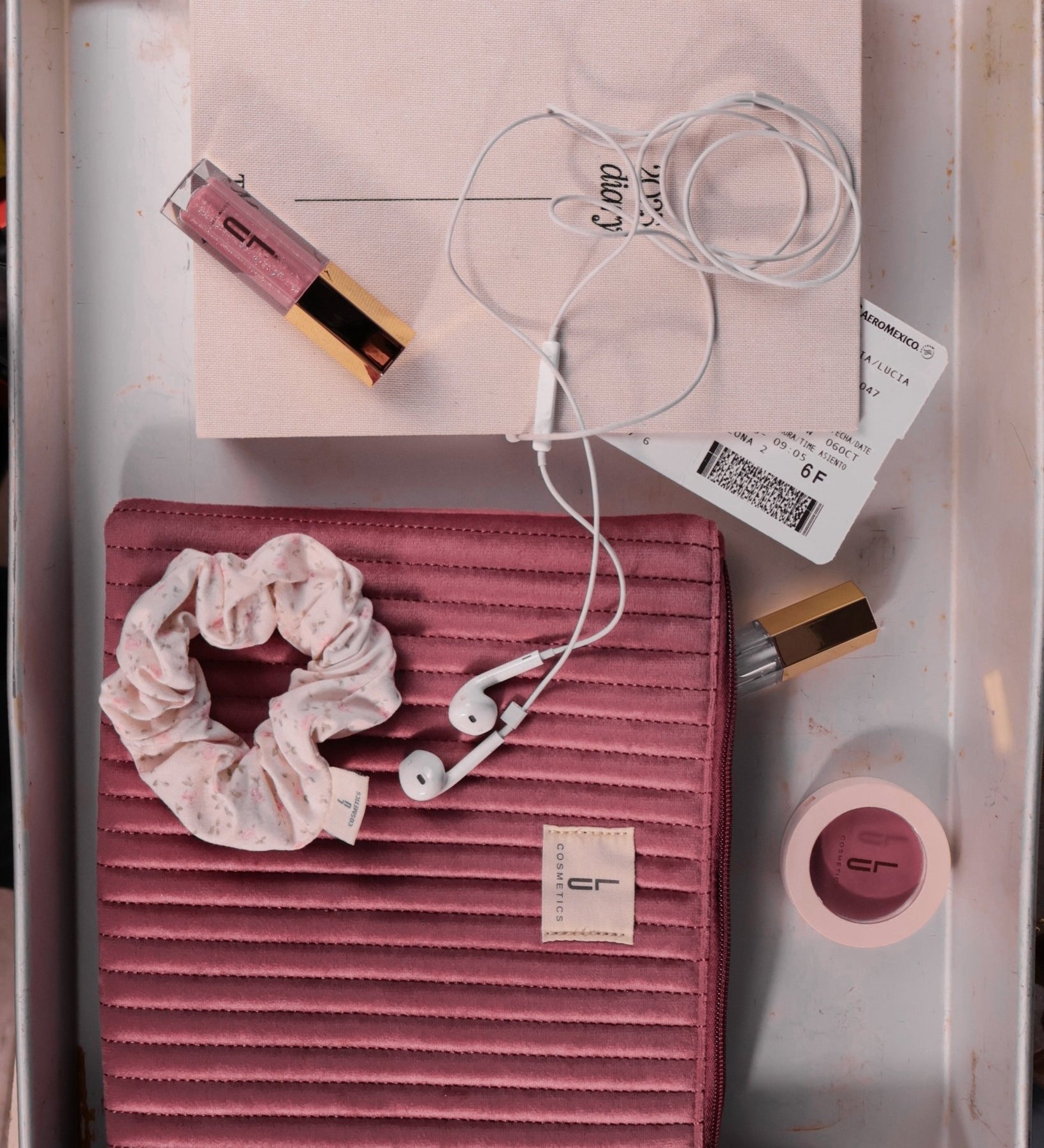 Sobre Velvet Rosé - Lu Cosmetics