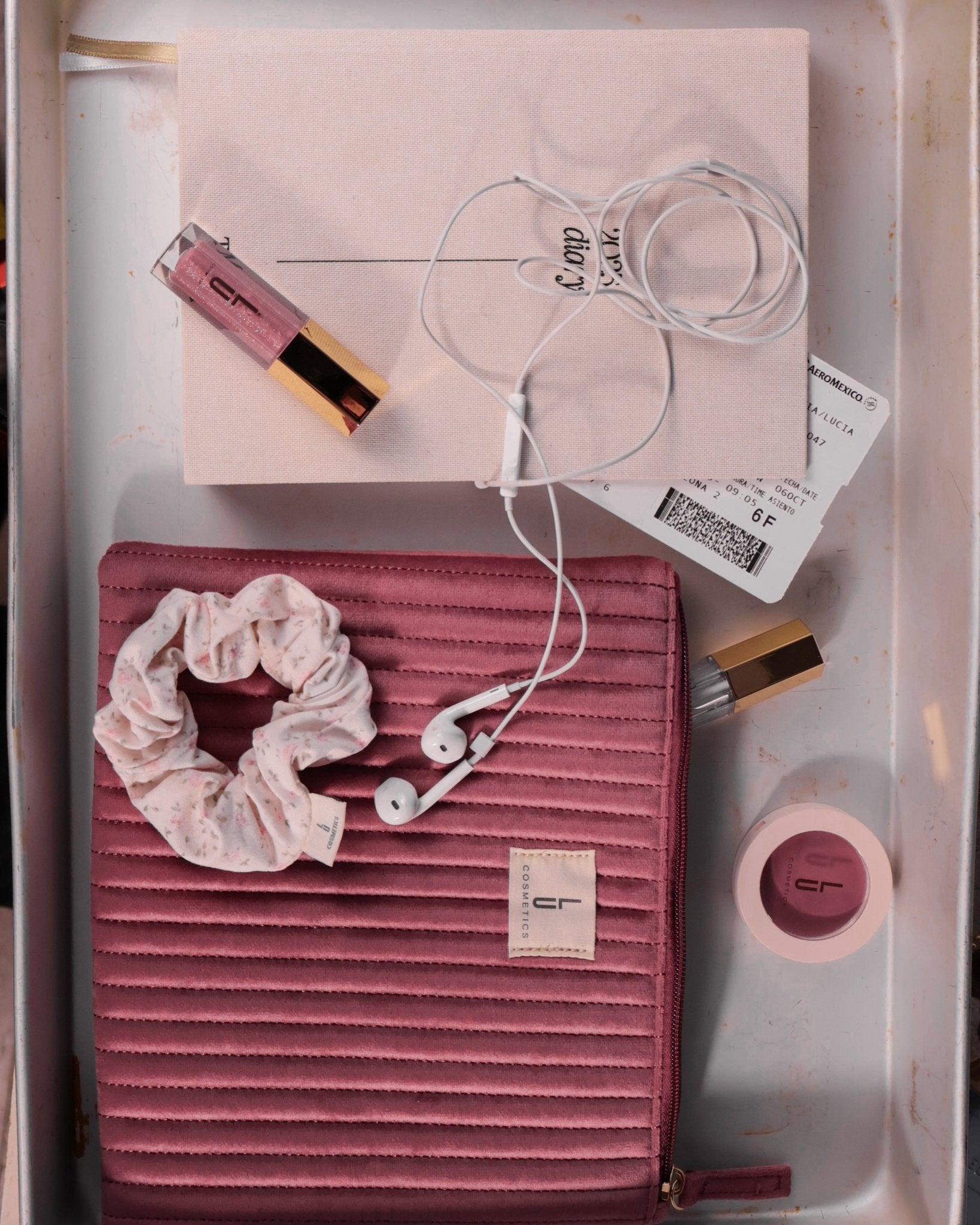 Sobre Velvet Rosé - Lu Cosmetics